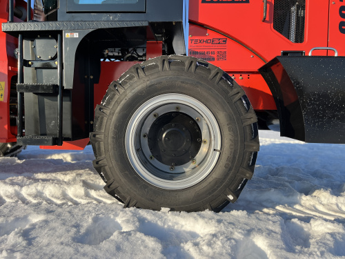 телескопический погрузчик builder tl25s