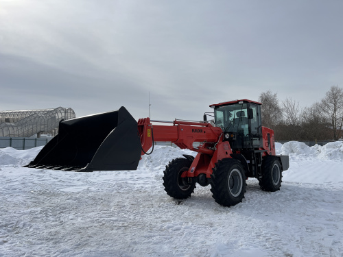 телескопический погрузчик builder tl20s